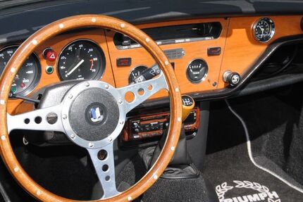 Triumph Spitfire 107.000 km 12.500 &euro; Frankfurt 60439