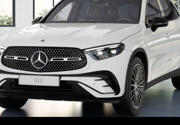 Mercedes-Benz GLC 200 13.234 km 52.490 &euro; Frankfurt 60488