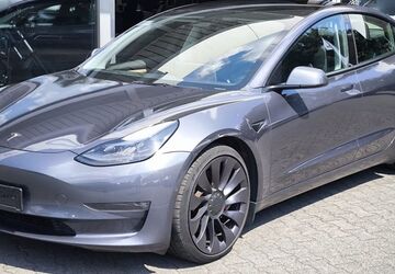 Tesla Model 3 104.980 km 25.950 &euro; Dieburg 64807