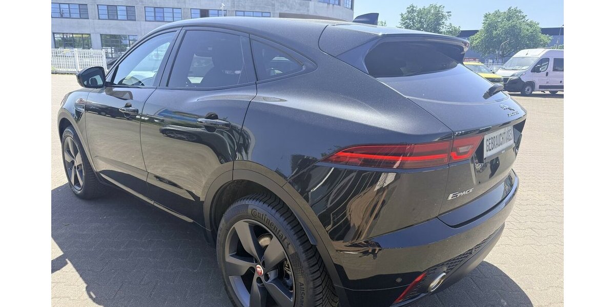 Jaguar E-Pace R-Dynamic S AWD/TOP/AHK/PANO 57.200 km 25.890 &euro; Frankfurt 60386