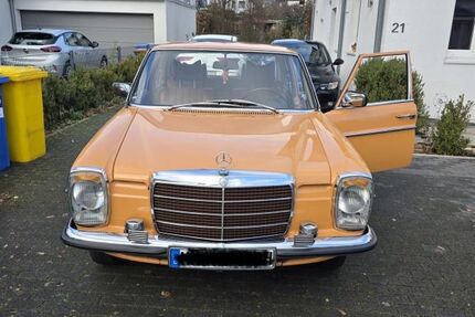 Mercedes-Benz 240 260.000 km 16.850 &euro; Frankfurt am Main 60388
