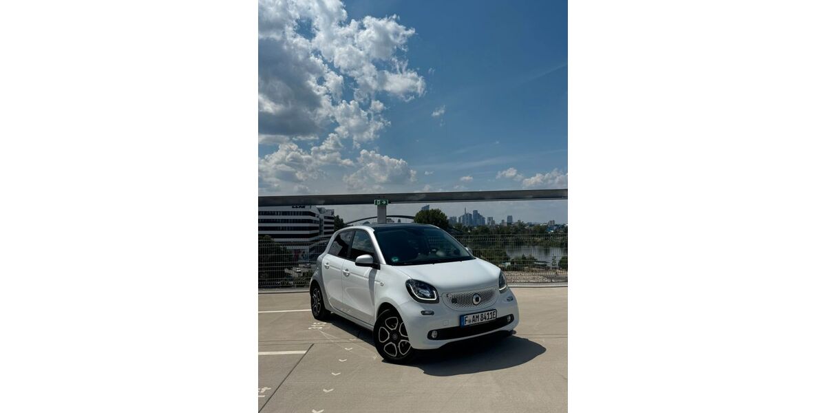 Smart ForFour 47.534 km 9.700 &euro; Offenbach am Main 63067