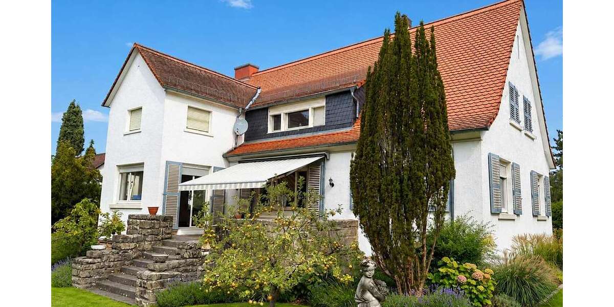 Etagenwohnung Bensheim - 4 Zimmer, 122 m&sup2;, 2.000&euro; | Angebot:27316943