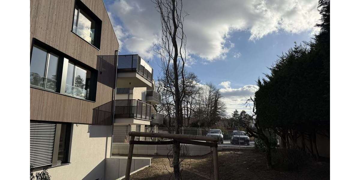 Etagenwohnung Darmstadt Bessungen - 3 Zimmer, 128 m&sup2;, 2.480&euro; | Angebot:27218569