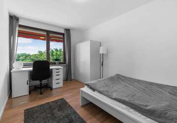 Wohnung Frankfurt Niederrad - 1 Zimmer, 12 m&sup2;, 450&euro; | Angebot:27338083