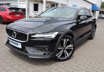 Volvo V60 Cross Country 92.719 km 26.980 &euro; Darmstadt 64291