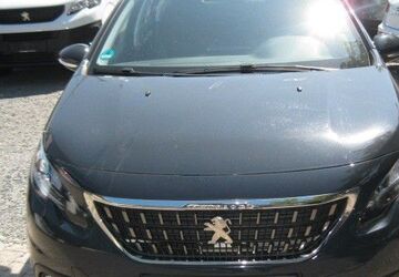 Peugeot 2008 35.559 km 9.800 &euro; Darmstadt 64293