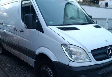 Mercedes-Benz Sprinter 79.978 km 11.900 &euro; Frankfurt am Main 65929