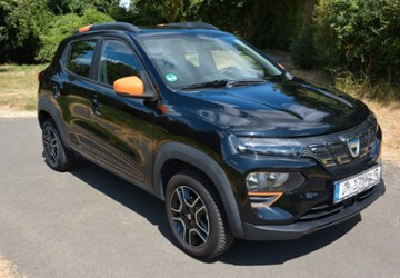 Dacia Spring 48.000 km 9.199 &euro; Frankfurt 60437