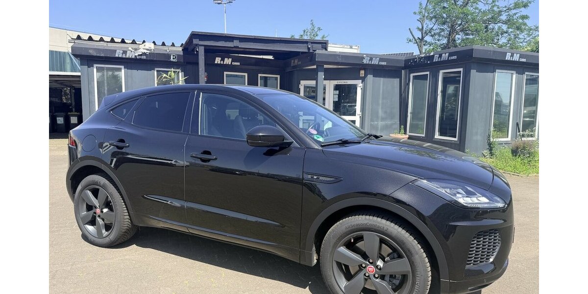 Jaguar E-Pace R-Dynamic S AWD/TOP/AHK/PANO 57.200 km 25.890 &euro; Frankfurt 60386