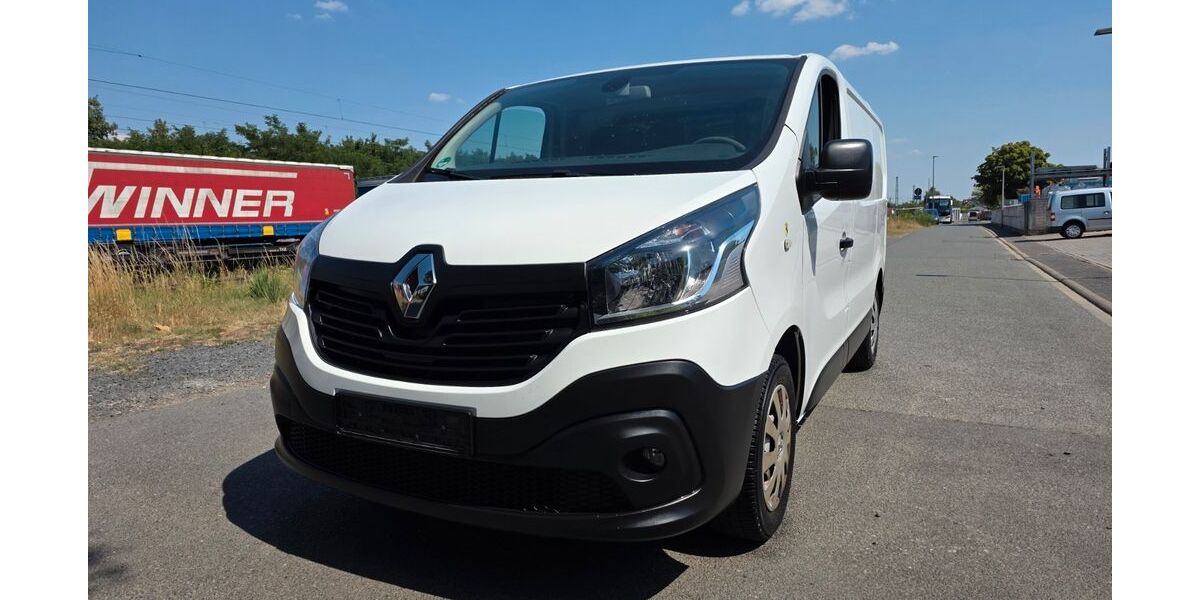 Renault Trafic 120.000 km 10.400 &euro; Flörsheim 65439