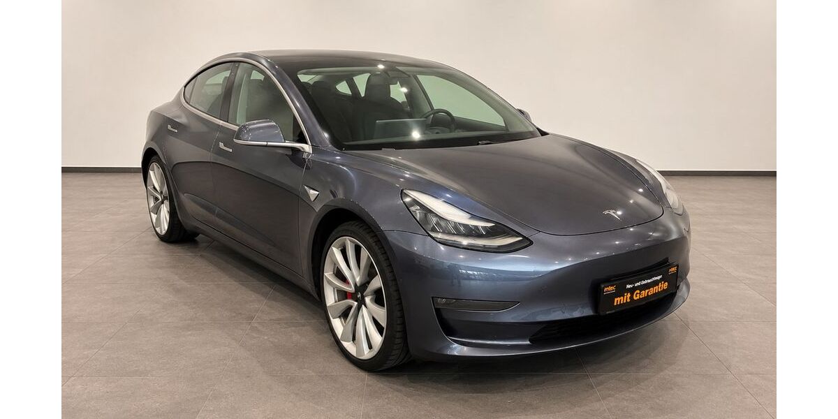 Tesla Model 3 99.000 km 23.490 &euro; Flörsheim am Main 65439