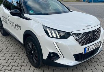 Peugeot 2008 15.714 km 23.200 &euro; Rodgau Nieder-Roden 63110
