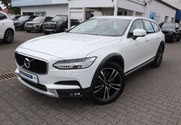 Volvo V90 Cross Country 159.717 km 24.985 &euro; Darmstadt 64291