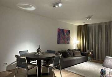Wohnung Frankfurt Sachsenhausen Süd - 2 Zimmer, 62 m&sup2;, 1.700&euro; | Angebot:27339747