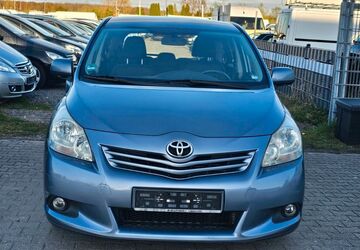 Toyota Verso 146.333 km 6.399 &euro; Dietzenbach 63128