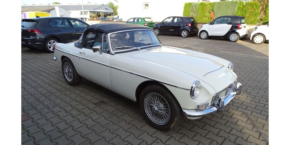 MG B 2.195 km 21.990 &euro; Rodgau 63110