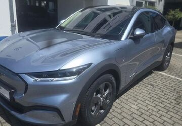 Ford Mustang Mach-E 51.000 km 33.890 &euro; Rüsselsheim 65428