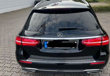 Mercedes-Benz E 220 400.000 km 12.990 &euro; Darmstadt 64289
