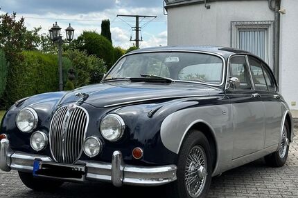 Jaguar Andere 31.000 km 42.800 &euro; Frankfurt 60488
