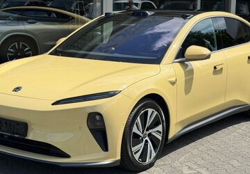 Nio ET5 22.000 km 30.950 &euro; Dieburg 64807