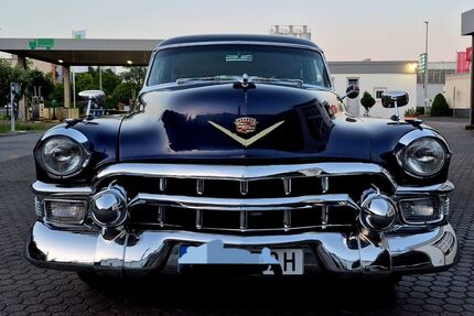 Cadillac Fleetwood 50.781 km 55.000 &euro; Rüsselsheim 65428