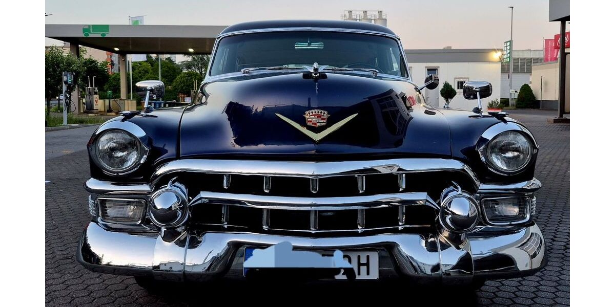 Cadillac Fleetwood 50.781 km 55.000 &euro; Rüsselsheim 65428