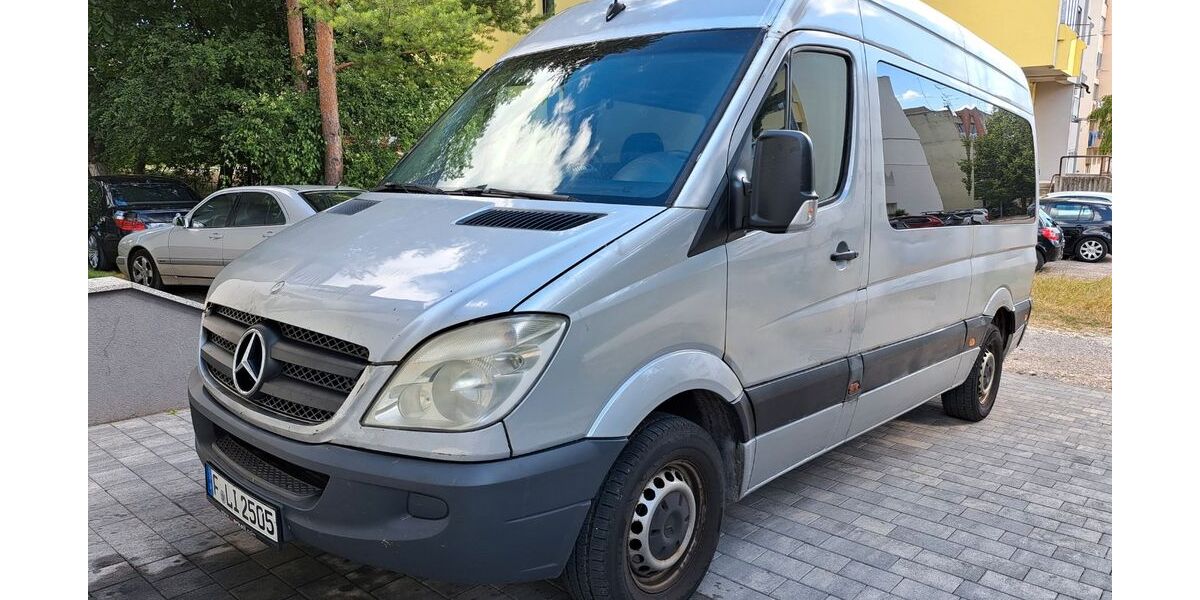 Mercedes-Benz Sprinter 871.000 km 8.000 &euro; Frankfurt am Main 60311
