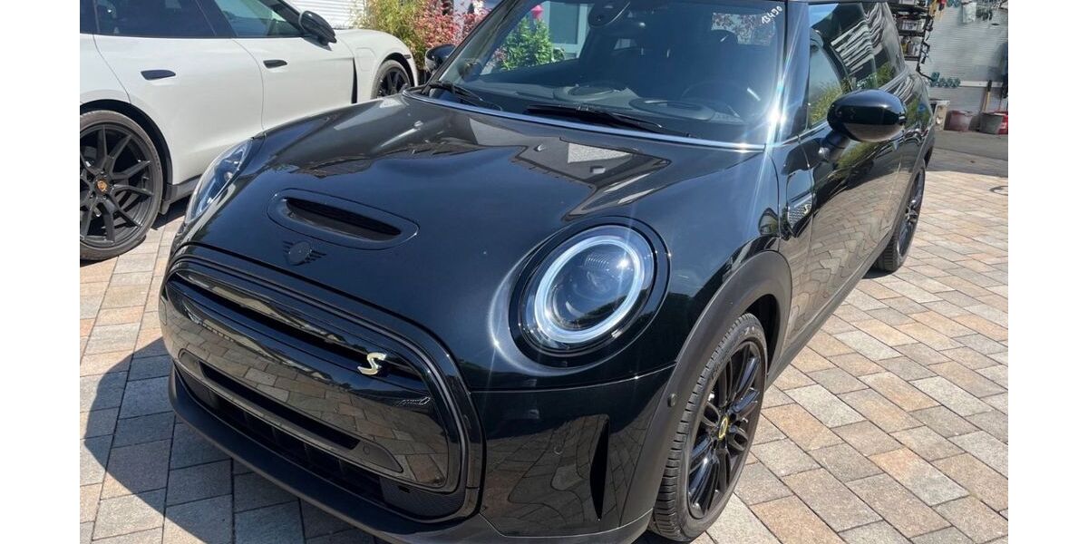Mini Cooper SE 9.980 km 24.499 &euro; Harxheim/ Mainz 55296