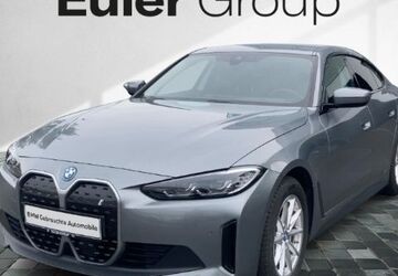 BMW i4 45.944 km 32.999 &euro; Frankfurt 60314