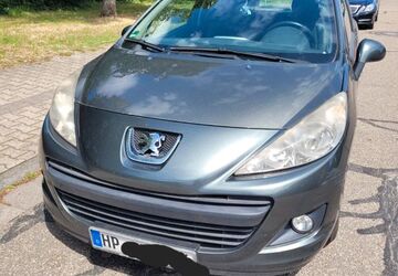 Peugeot 207 197.000 km 800 &euro; Lorsch 64653
