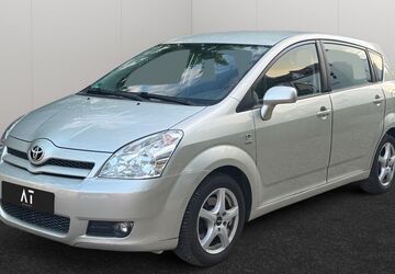 Toyota Corolla Verso 127.817 km 5.990 &euro; Frankfurt am Main 65933