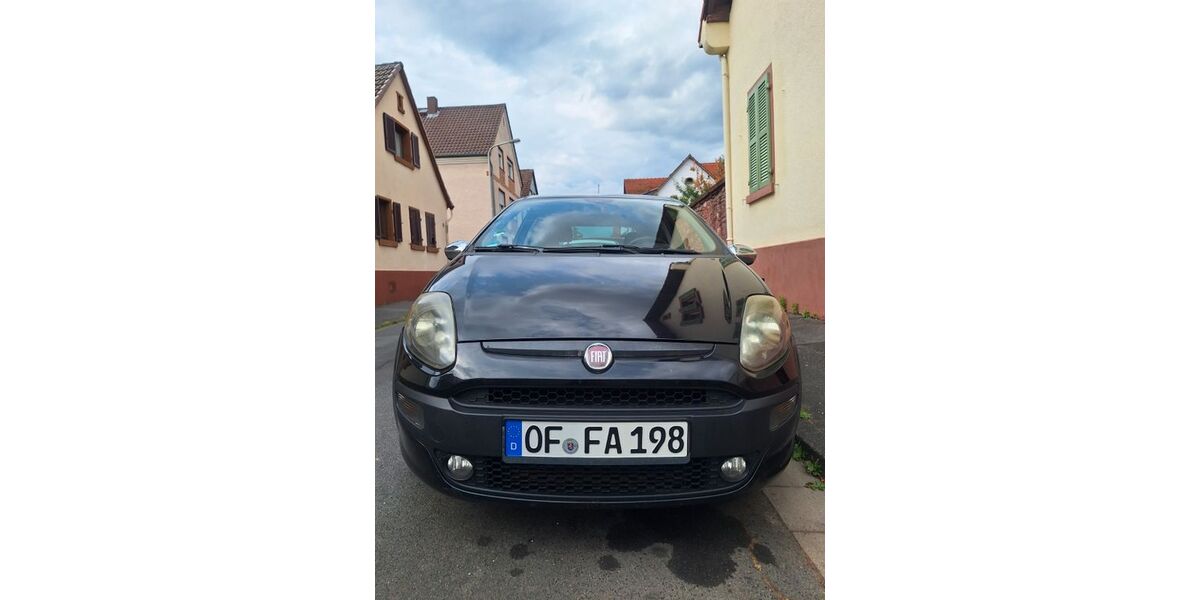 Fiat Grande Punto 246.000 km 999 &euro; Langen 63225