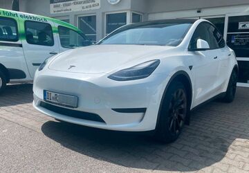Tesla Model Y 64.243 km 31.900 &euro; Riedstadt 64560