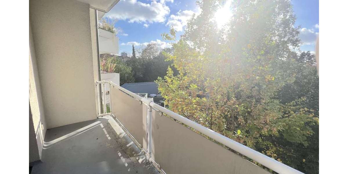 Etagenwohnung Frankfurt am Main Innenstadt 2 - 4 Zimmer, 103 m&sup2;, 1.650&euro; | Angebot:27315335
