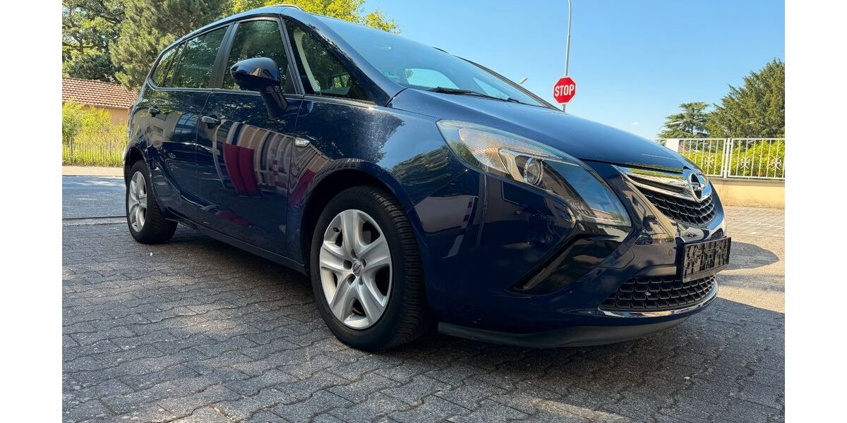 Opel Zafira Tourer 83.000 km 7.500 &euro; NEU ISENBURG 63263