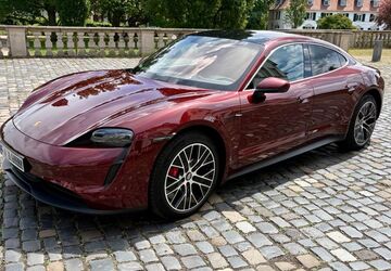 Porsche Taycan 74.000 km 55.678 &euro; Darmstadt 64285