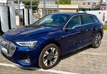 Audi e-tron 85.000 km 28.700 &euro; Darmstadt 64297