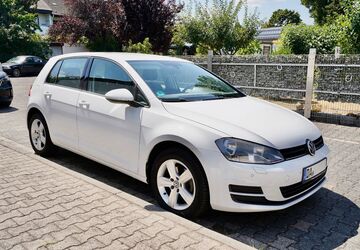 VW Golf 42.000 km 13.600 &euro; Darmstadt 64287