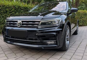 VW Tiguan 105.000 km 26.900 &euro; Langen (Hessen) 63225