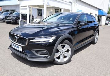 Volvo V60 Cross Country 96.268 km 29.985 &euro; Darmstadt 64291